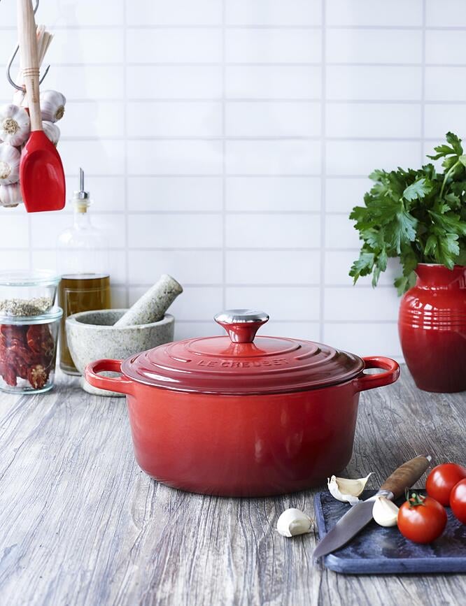 Cocotte Signature, 26 cm, rojo cereza