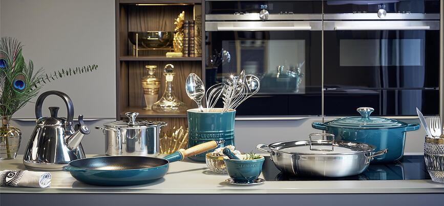 Signature Pekač 24 cm svijetlo plavi