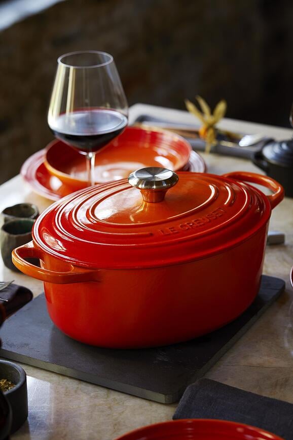 Signature Pekač, ovalen, 31 cm, burgundski