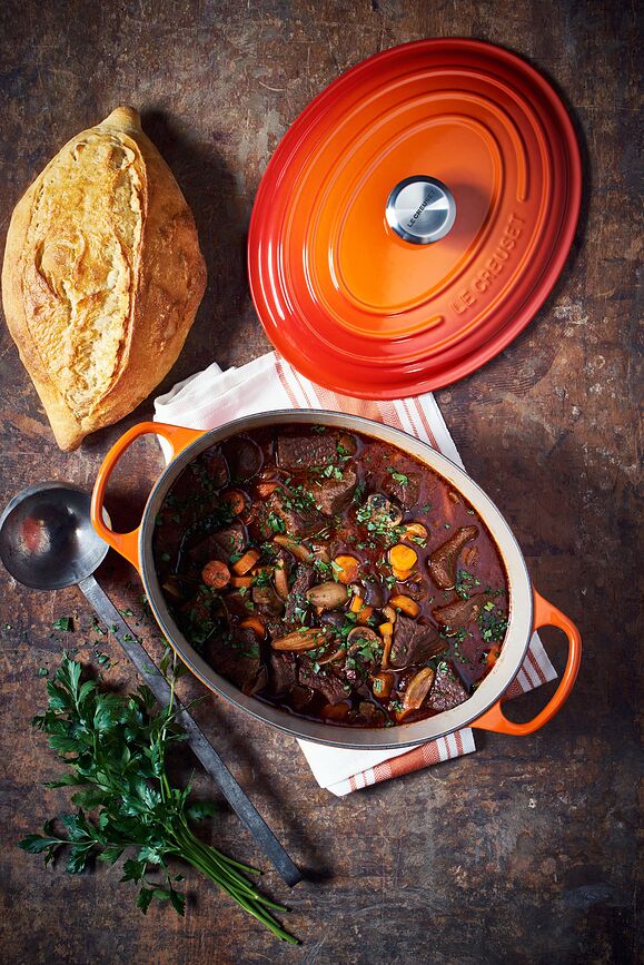 Signature Pekač, ovalen, 31 cm, burgundski