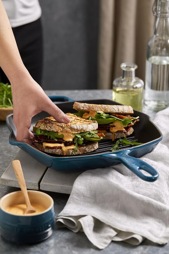 Signature Poêle Grill carrée, 26 cm, cerise