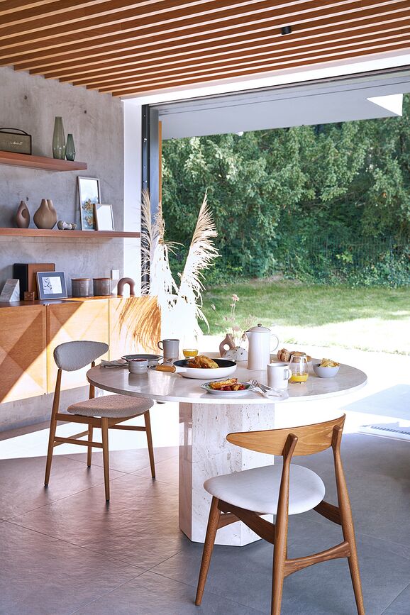 Signature Ponev, 28 cm, črna