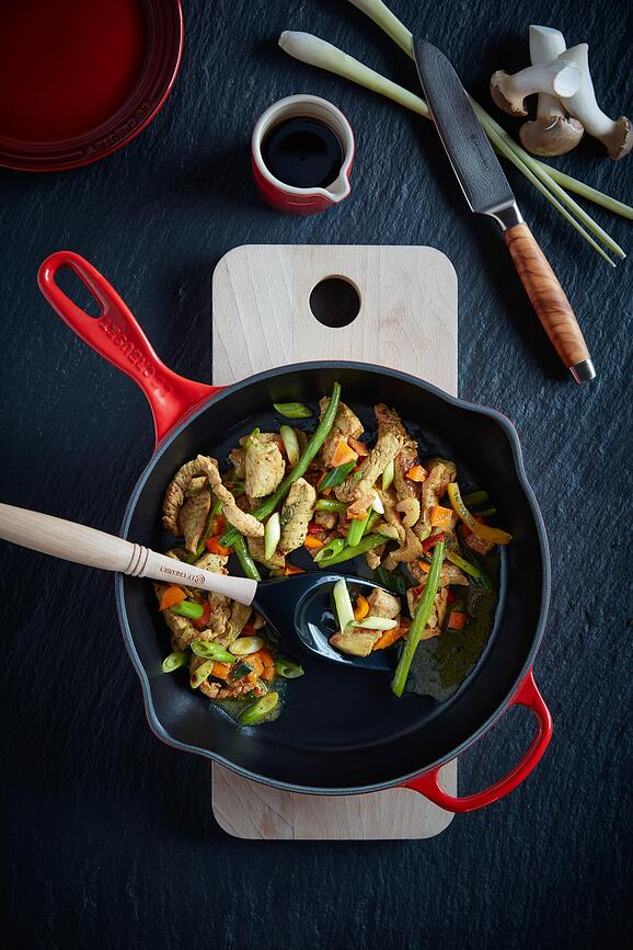 Signature Tava duboka 26 cm trešnjeva