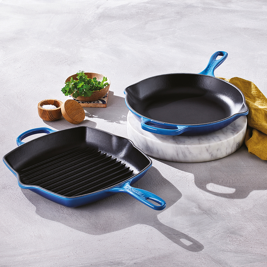 Signature Tava za prženje i posluživanje 30 cm boja trešnje