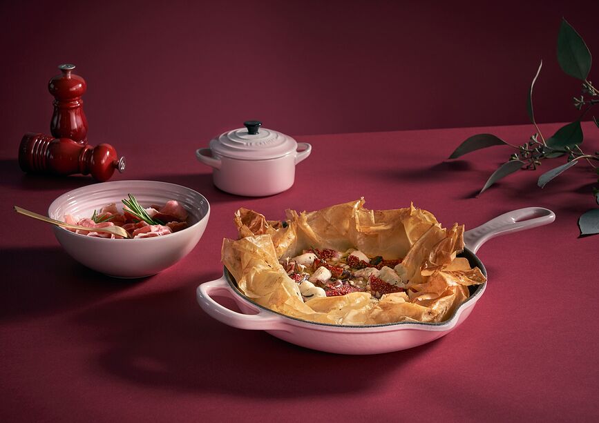 Signature Τηγάνι για τηγάνισμα και σερβίρισμα, 23 cm, βυσσινί