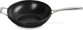 Wok Le Creuset s keramickým povrchom s úchytmi 30 cm