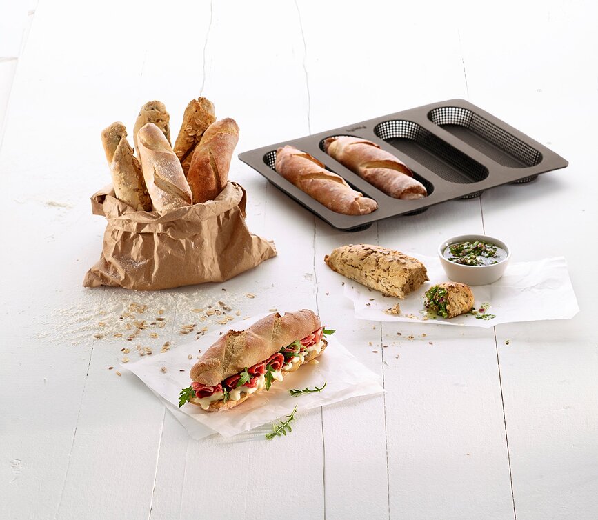 Bandeja perforada, para minibaguettes