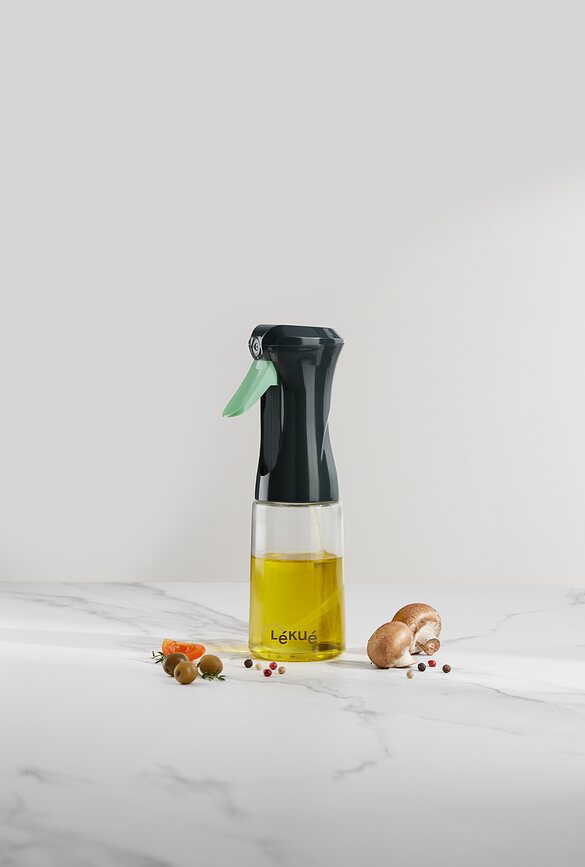 Dozirnik za olje z razpršilcem Lekue 150 ml