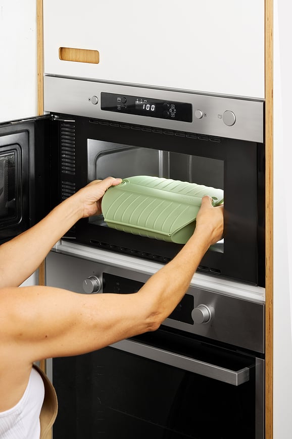 Recipiente para hornear Lekue con inserto, 27,5 cm