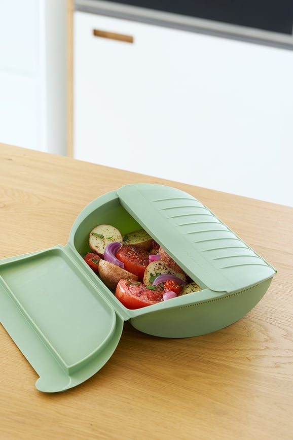 Recipiente para hornear Lekue con inserto, 27,5 cm