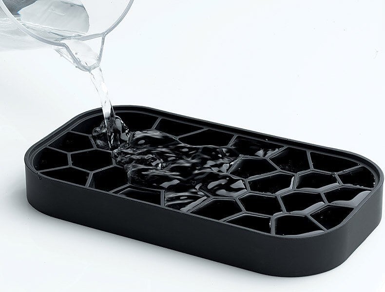 Cubetera con Contenedor Ice Box, color crema