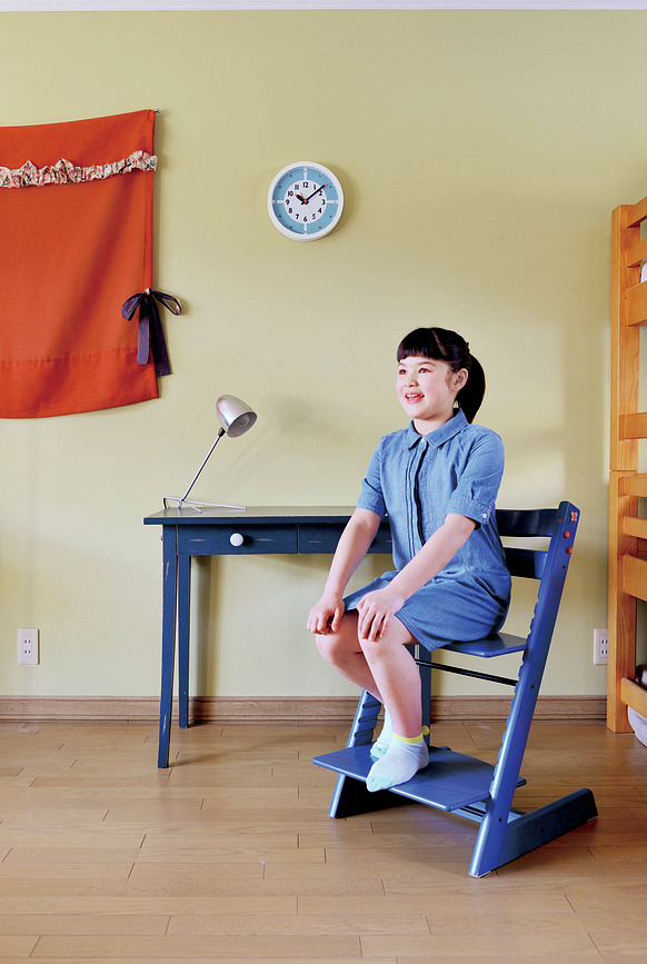 Fun Pun Color Ρολόι Τοίχου, 24,8 cm, μπλε