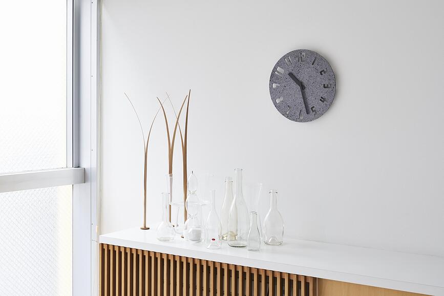 Paneco Horloge Murale, gris clair