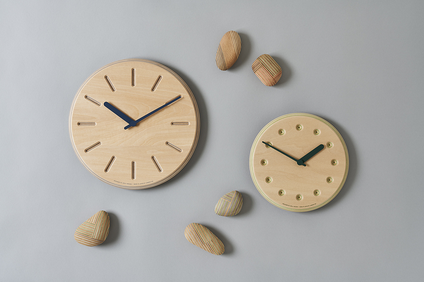 Paper Wood Line Stenska ura, 22 cm, modri kazalci