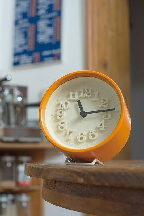 Reloj Chiisana Tokei, naranja