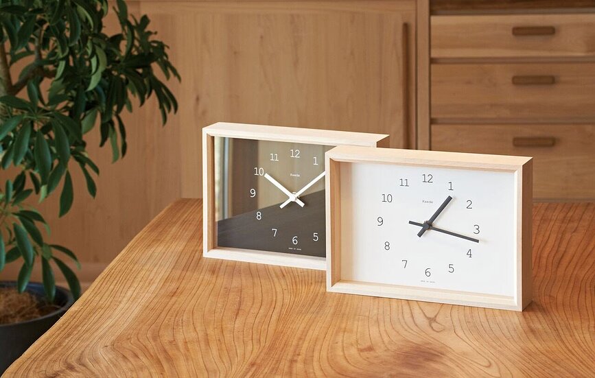 Reloj de Mesa Kaede, marrón