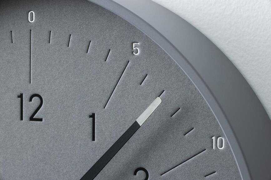 Reloj de pared Essent, gris