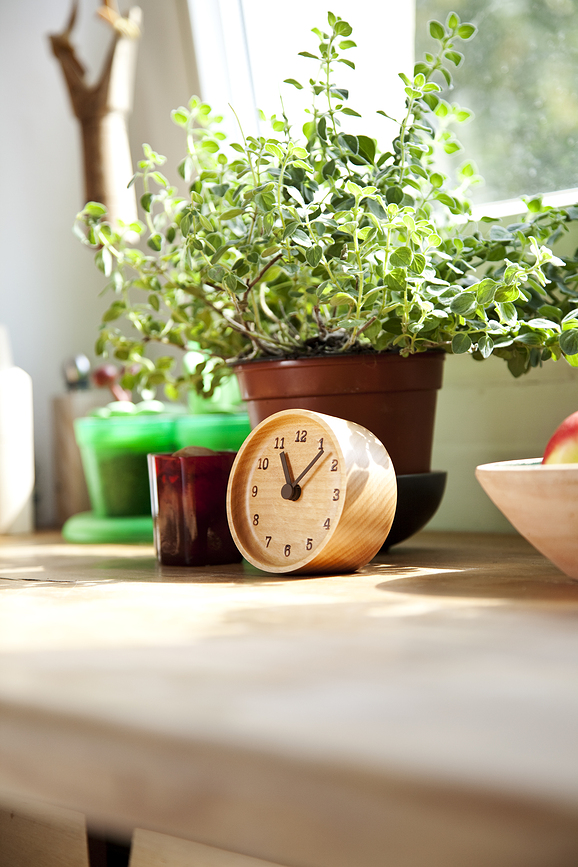 Reloj de Mesa de madera de haya Muku