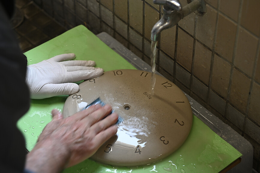 SiO2 Horloge murale, rose