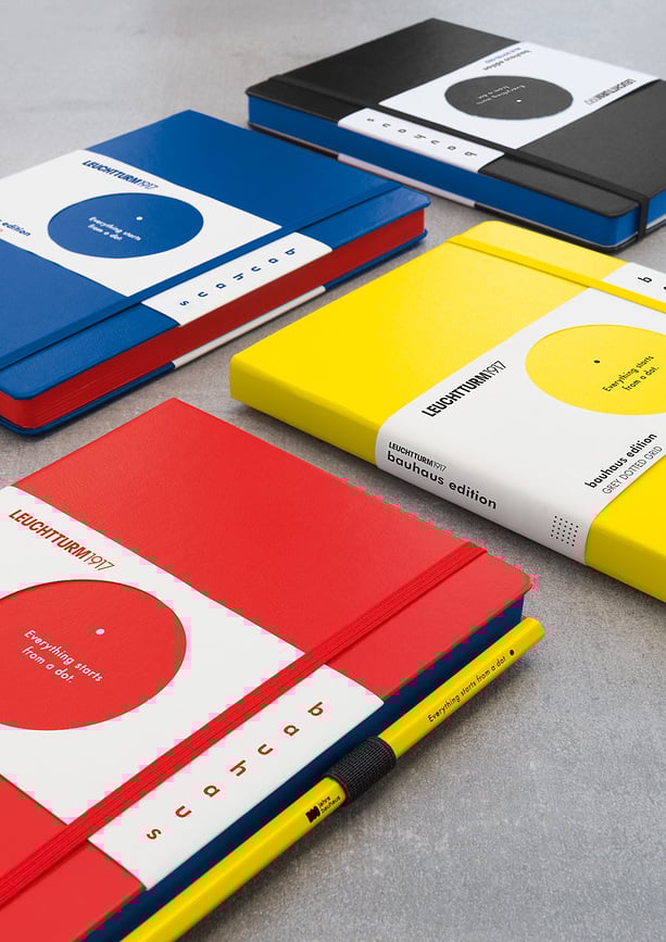 Cuaderno punteado de tapa dura Leuchtturm 1917 Bauhaus, A5, 251 páginas, 80 g/m², negro