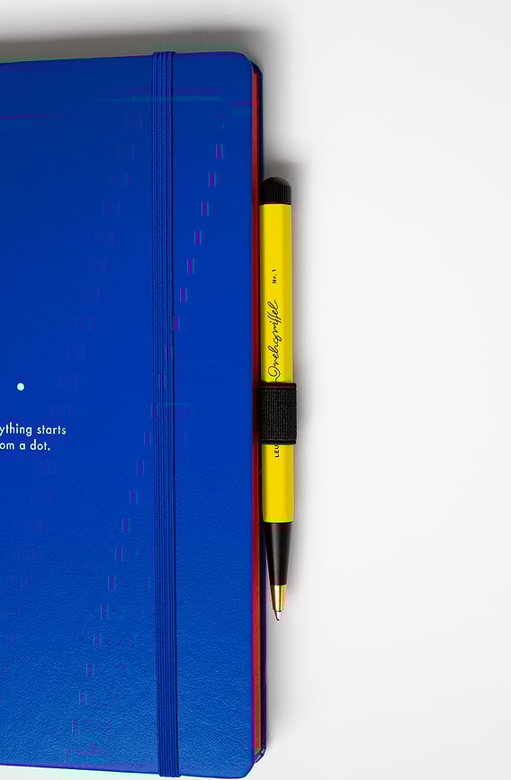 Leuchtturm 1917 Držač samoljepljivi za olovku Bauhaus crni