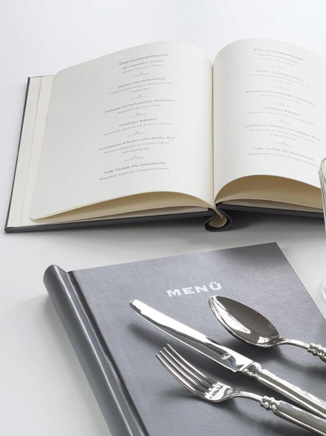 Peka Registrator A4 za 150 stranica morski