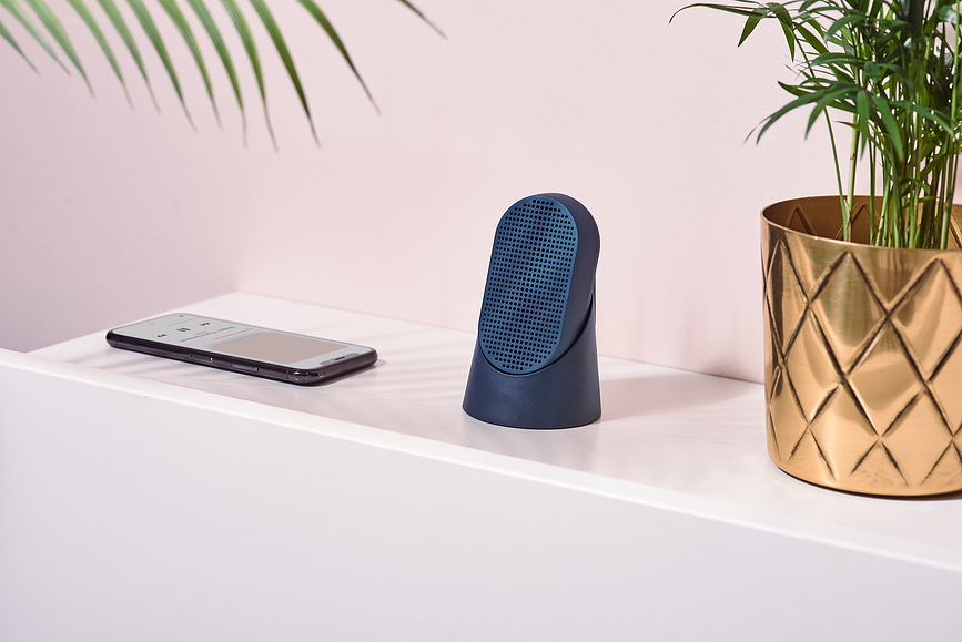 Altavoz resistente al agua Mino T, amarillo, con gancho y base