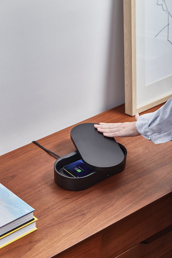 Cargador Inalámbrico con esterilizador UV Oblio Box, negro