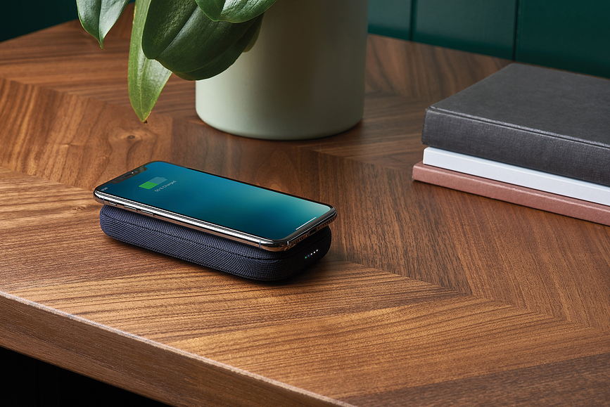 Cargador Inalámbrico con altavoz Powersound, azul marino