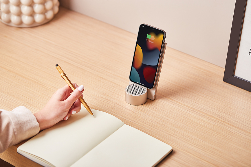 City Chargeur Sans Fil avec enceinte Bluetooth, doré