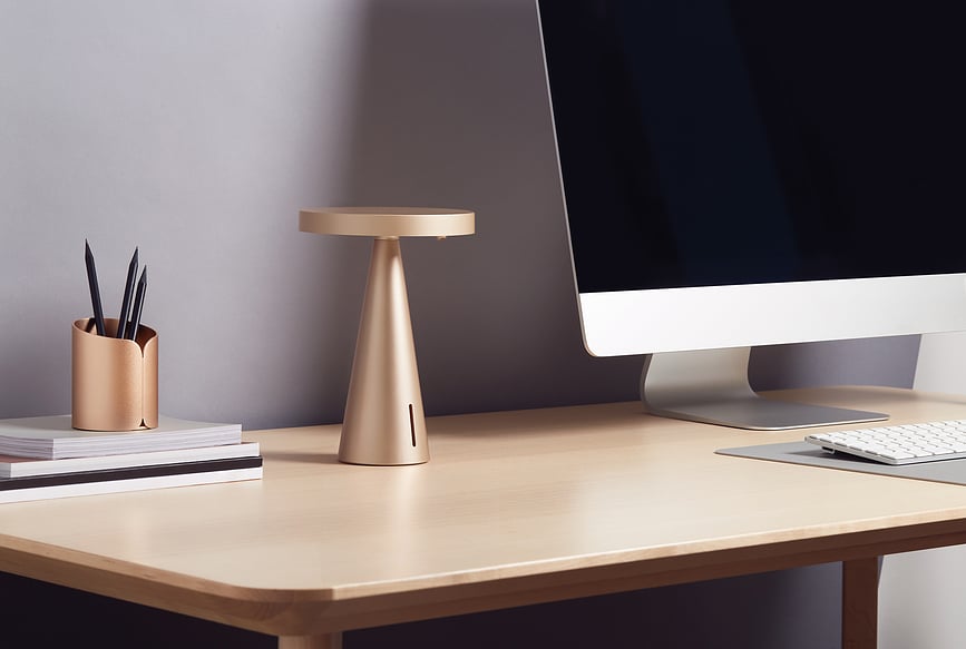 Dosificador de jabón Mano, dorado