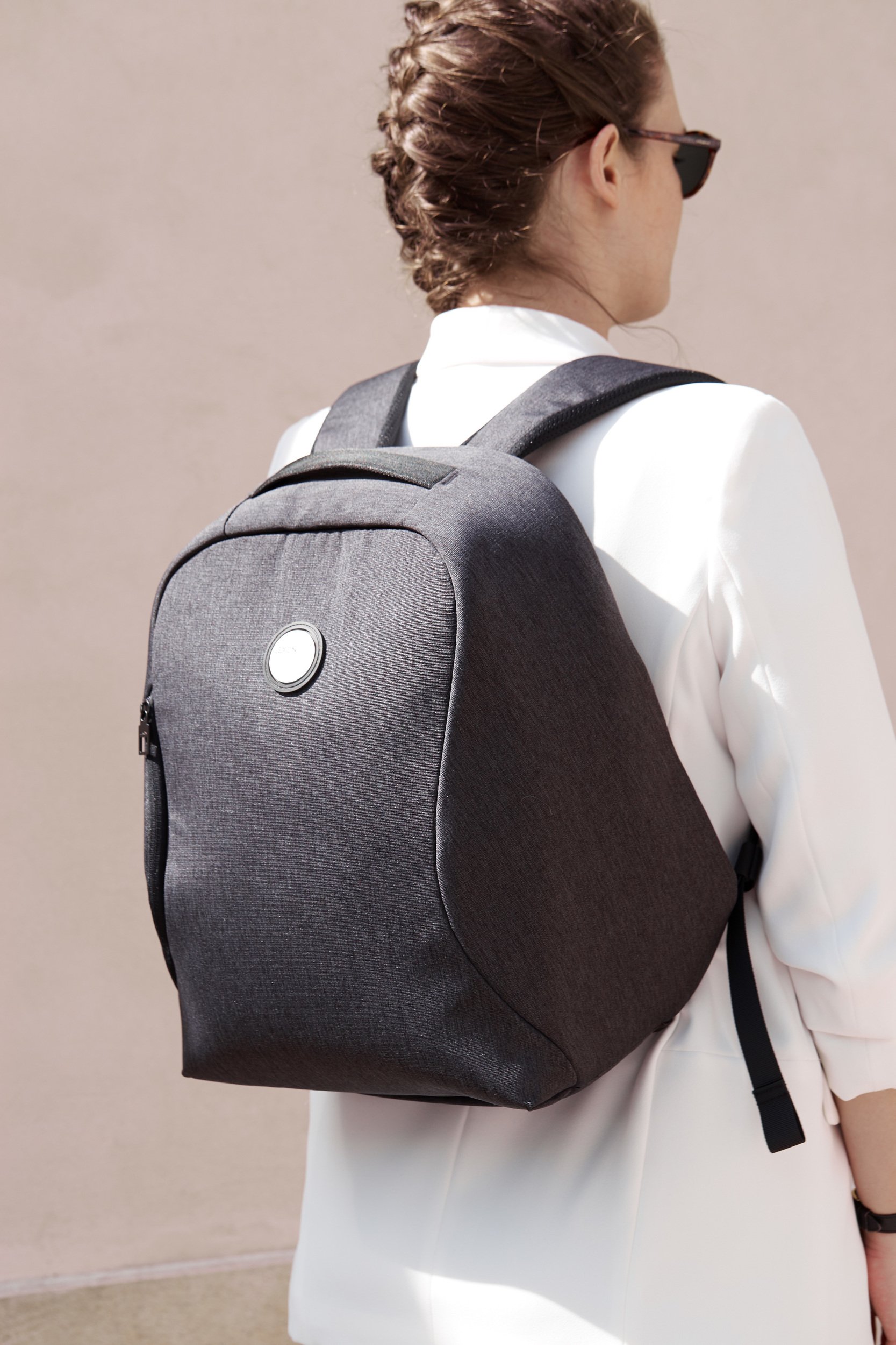 Delsey espace clearance backpack