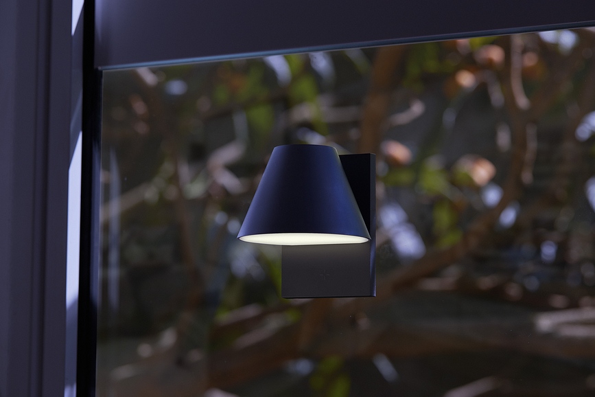 Hellonite Lampa solarna L crna