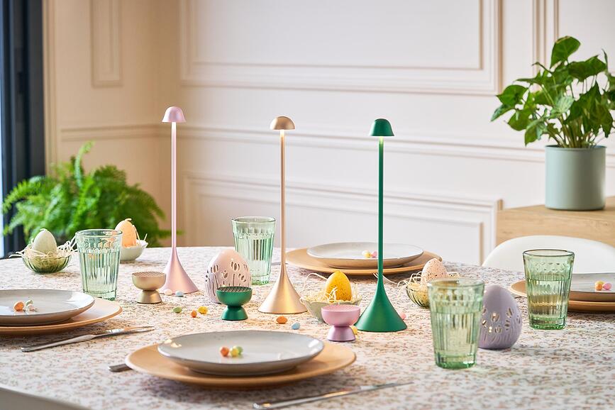 Lámpara de Mesa Steli Bell, rosa claro