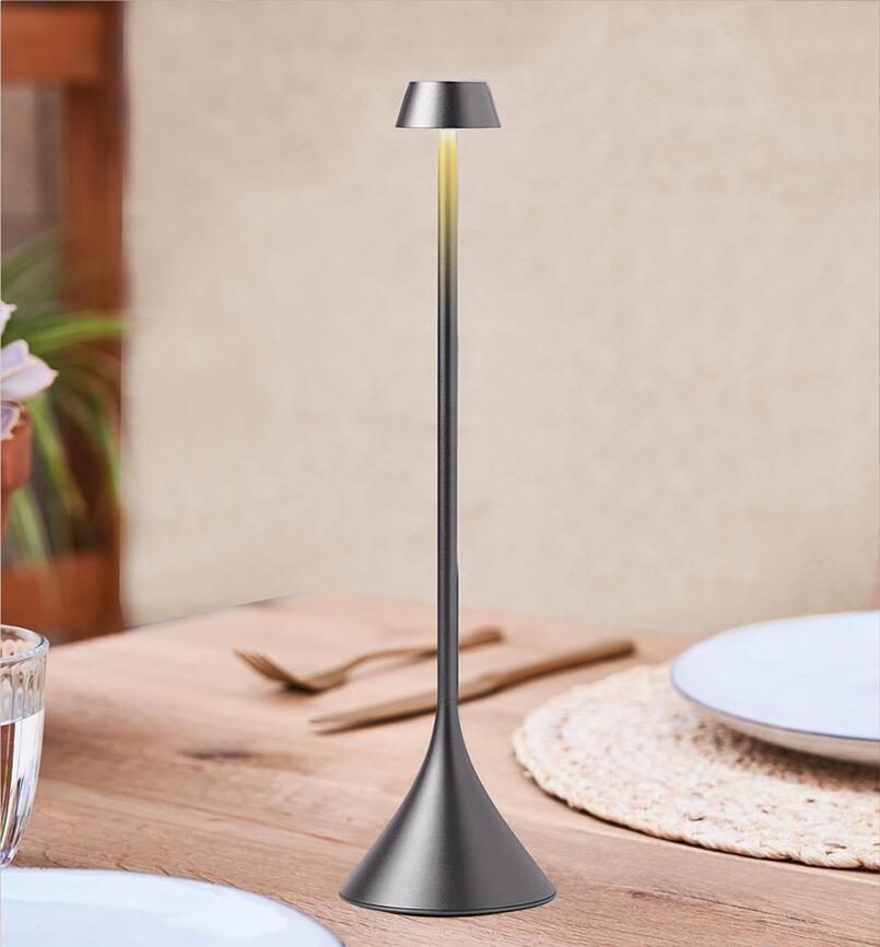 Lámpara de Mesa Steli Shade, marrón