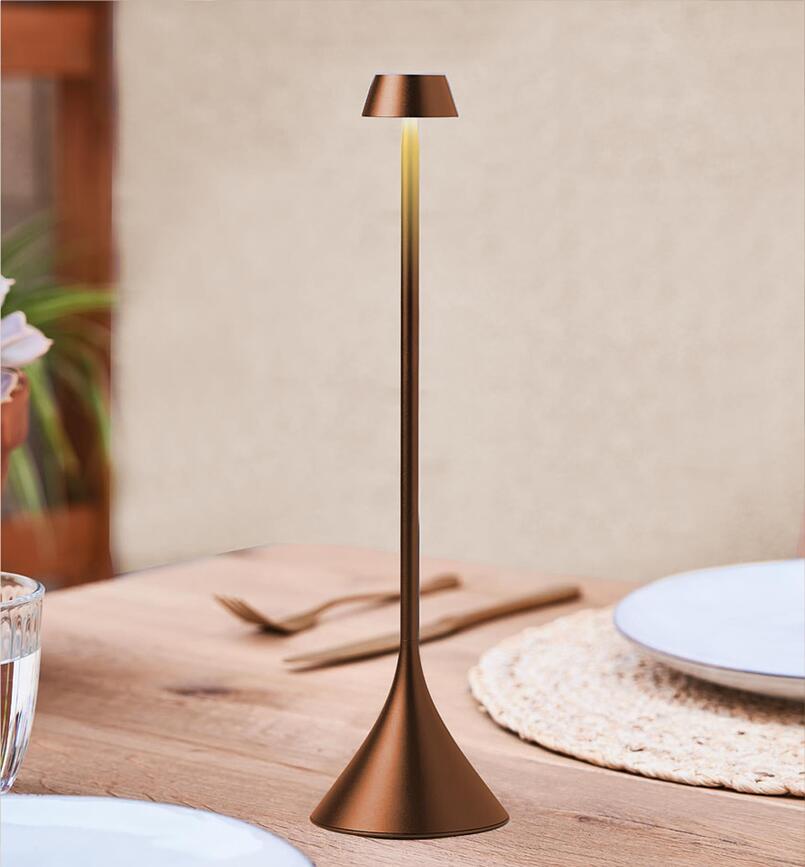 Lámpara de Mesa Steli Shade, marrón