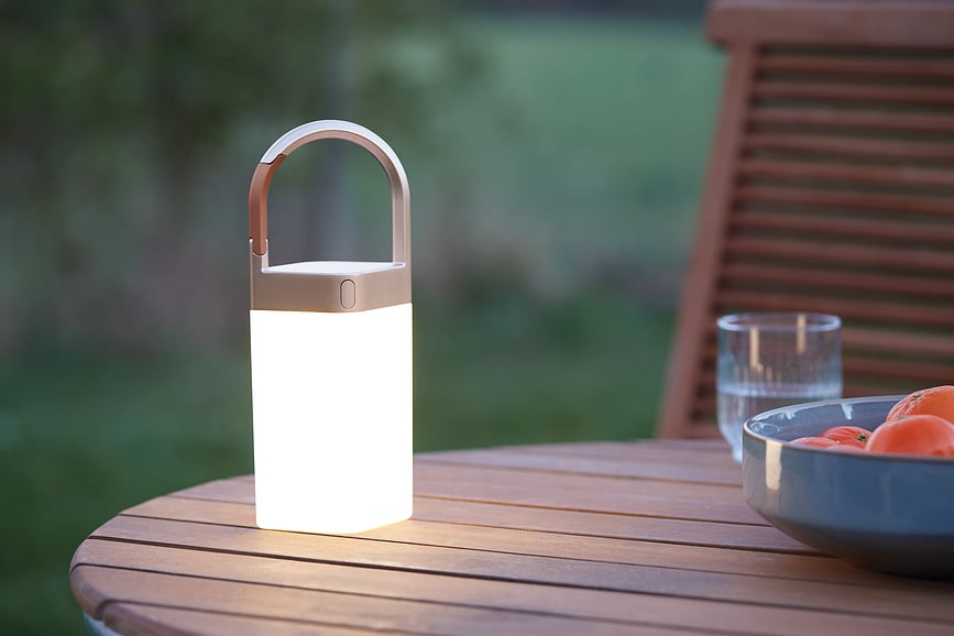 Lámpara inalámbrica Horizon, dorada, LED