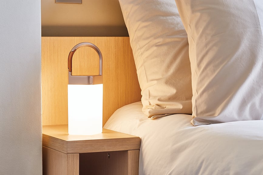 Lámpara inalámbrica Horizon, dorada, LED