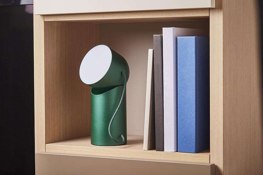 Lámpara inalámbrica Orbe, de colores