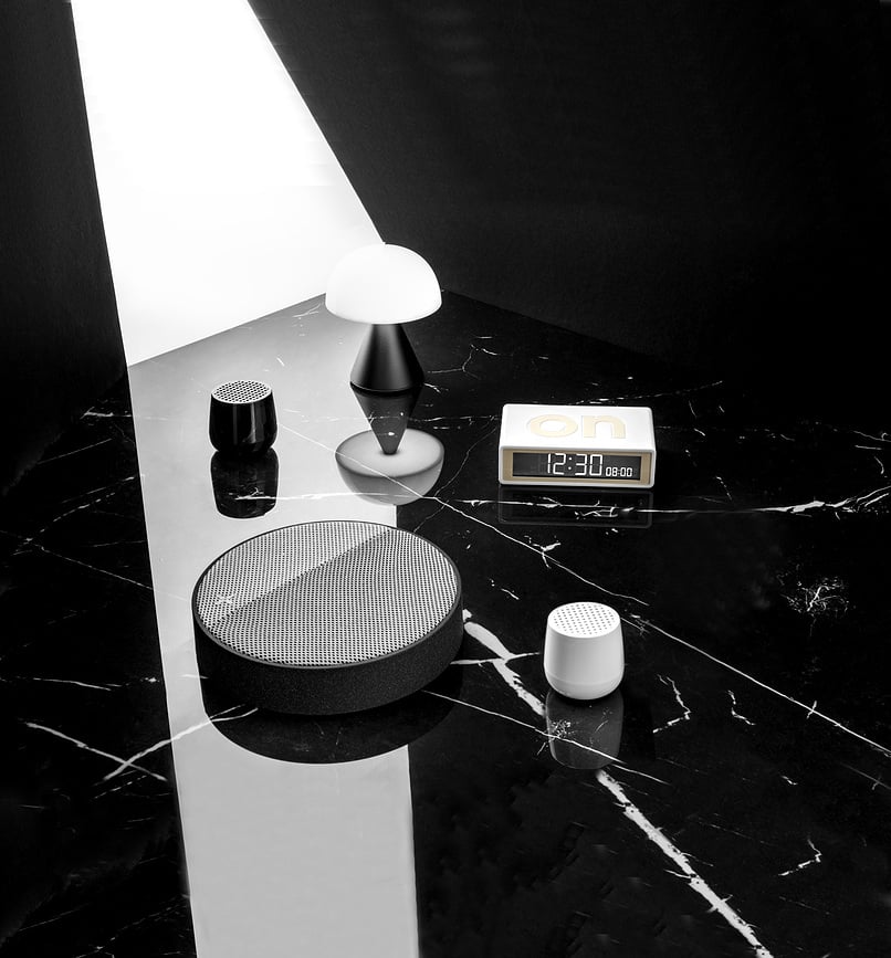 Lámpara LED de plástico Mina, mini, negra brillante