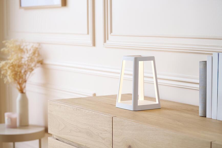 Lantern Lampa bežična crna