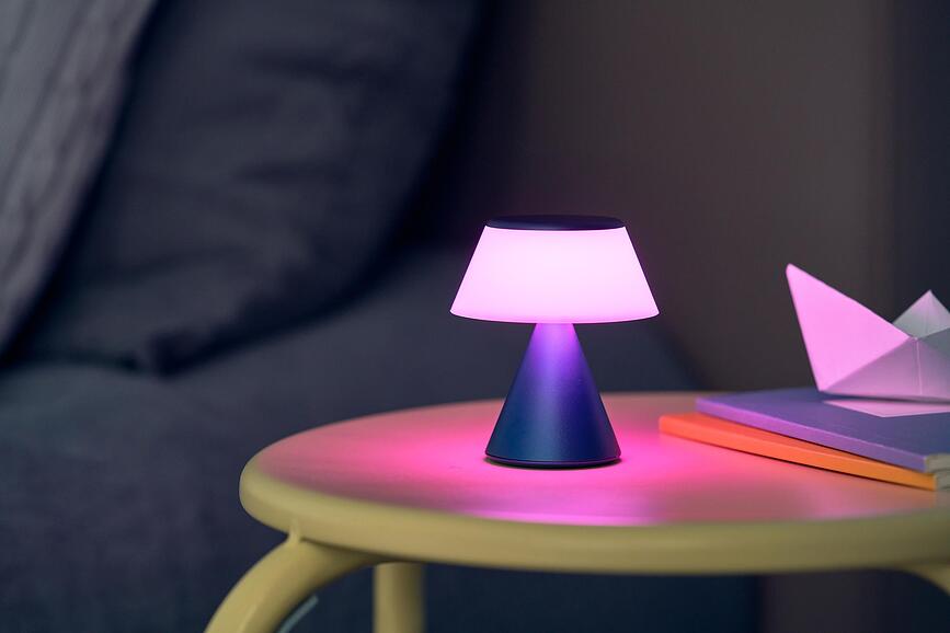 Luma S Lampa LED tamnozelena