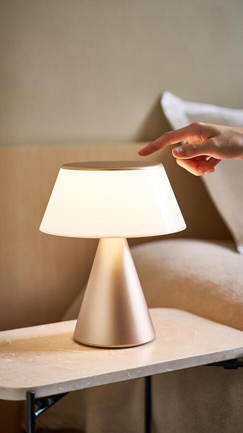 Luma XL LED svetilka, temno srebrna