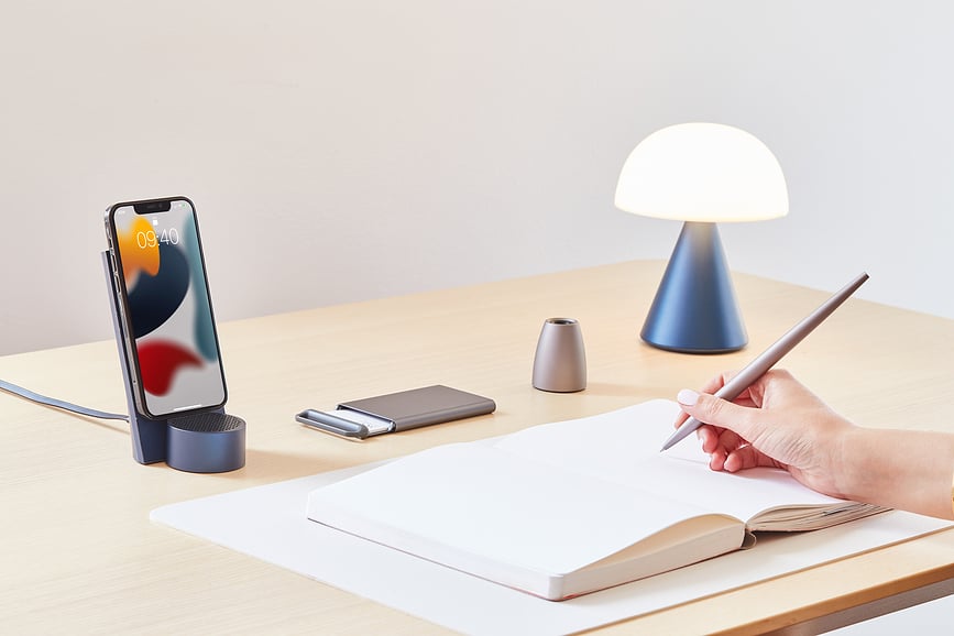 Mina L Svetilka LED, svetlo roza