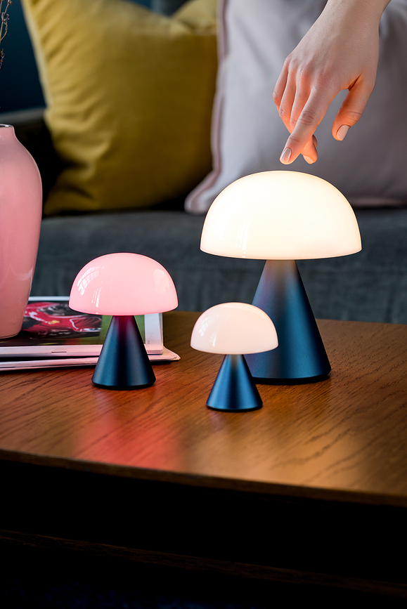 Mina Lampa LED mini tamnozelena