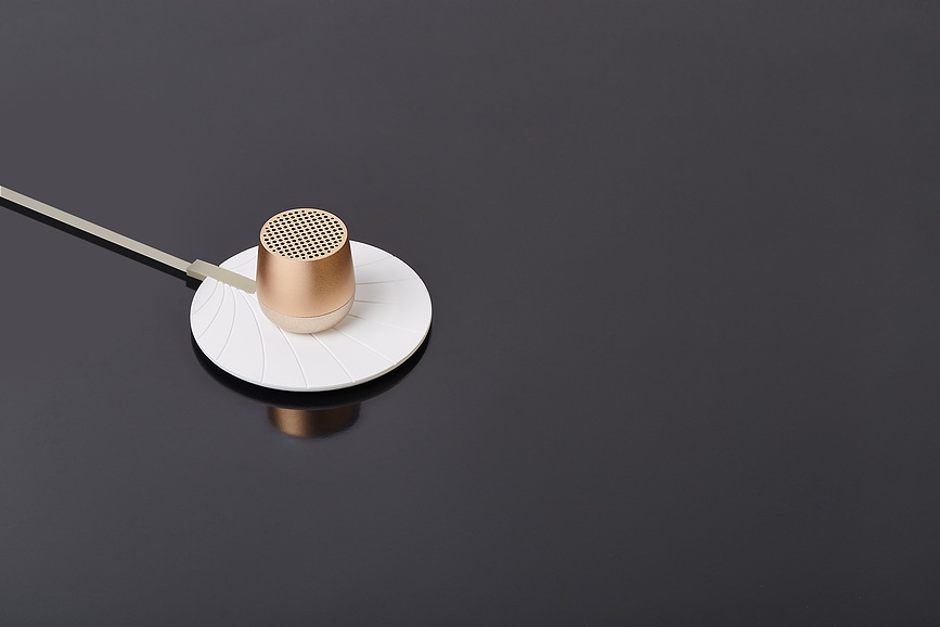 Mino+ Enceinte portable, dorée, en aluminium