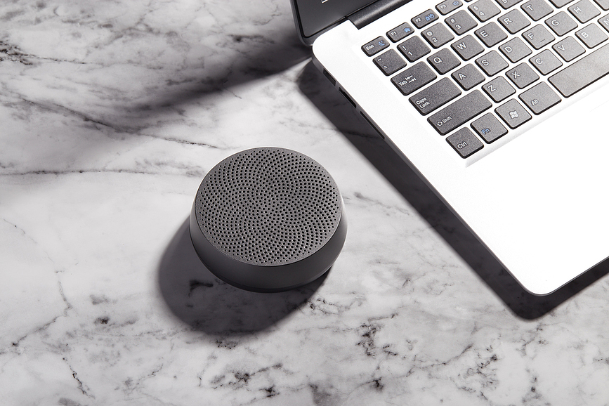 Mino L Enceinte, rouge, en aluminium