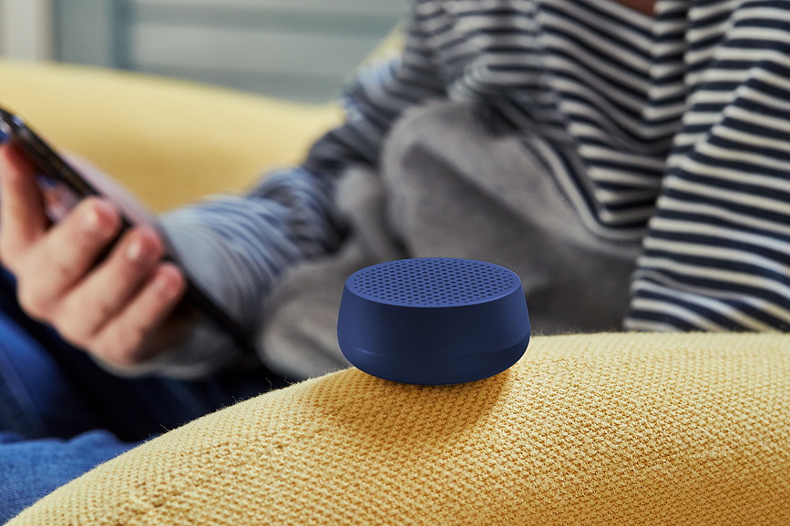 Mino S Zvočnik, svetlo roza