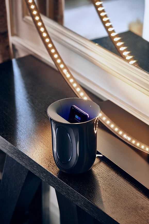 Oblio Punjač bežični s UV dezinfektorom tamnoplavi