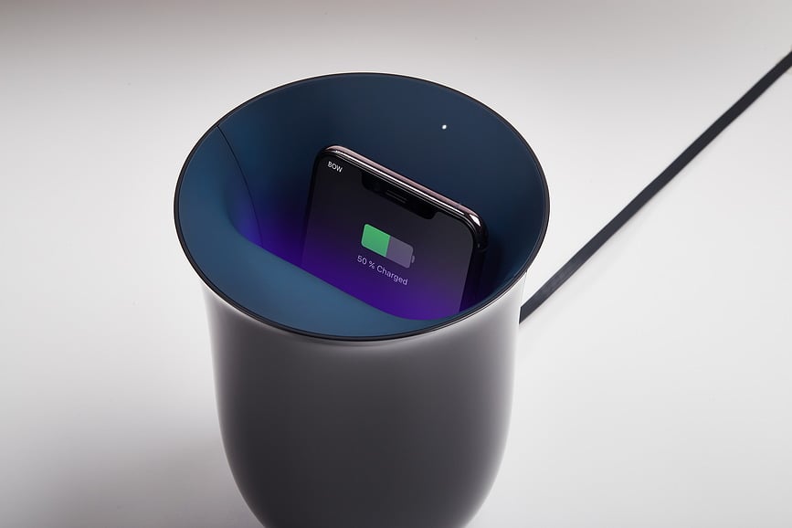 Oblio Brezžični polnilnik z UV razkuževalnikom, mornarsko moder